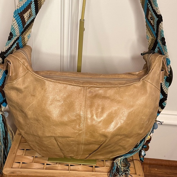 Monica Henao Tan Leather Shoulder Bag with Woven Patterned Strap - Picture 2 of 7